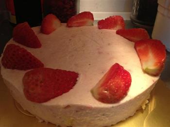 草莓芝士蛋糕的做法步骤3