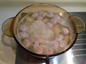 土豆丸子粉丝汤的做法步骤7