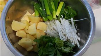 韩国-直译就是土豆排骨汤的做法步骤1