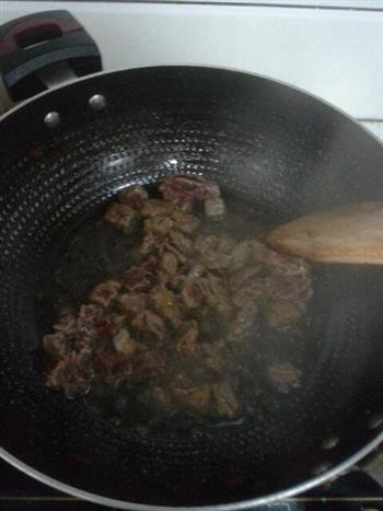 牛肉炖土豆的做法步骤4