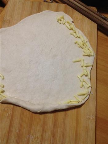 培根火腿披萨的做法步骤4