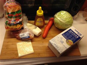 鸡肉沙拉堡—Goodness Graciou的做法步骤1