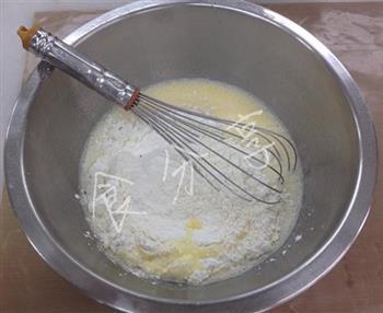 戚风蛋糕-香葱肉松卷的做法步骤3