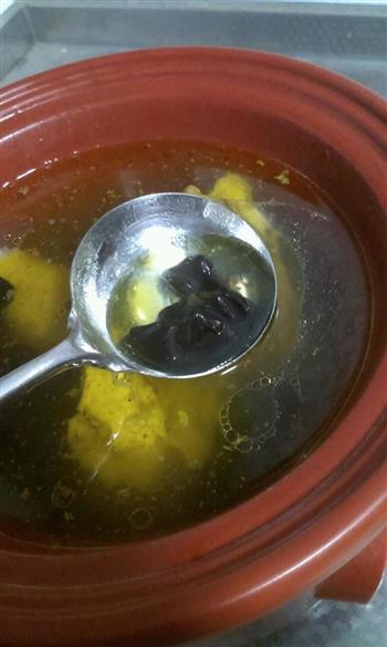 黑木耳土鸡汤的做法步骤2