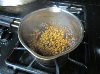 酱黄豆的做法步骤2