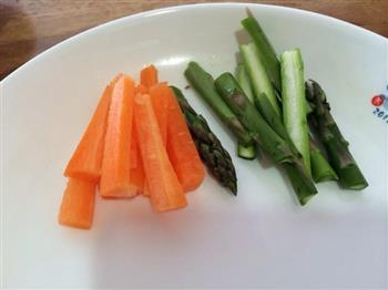 彩色蔬菜卷的做法图解1