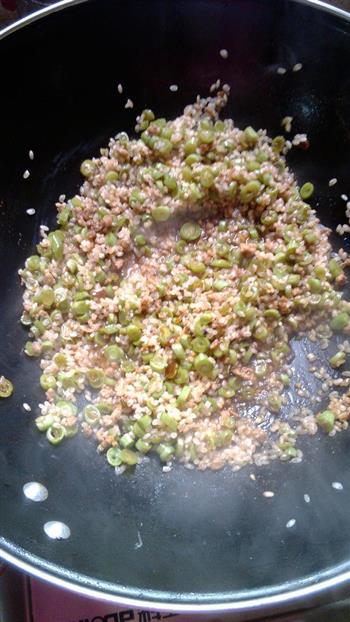 快手菜 扁豆焖饭的做法图解2