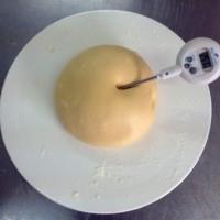 脆皮菠萝面包的做法步骤1