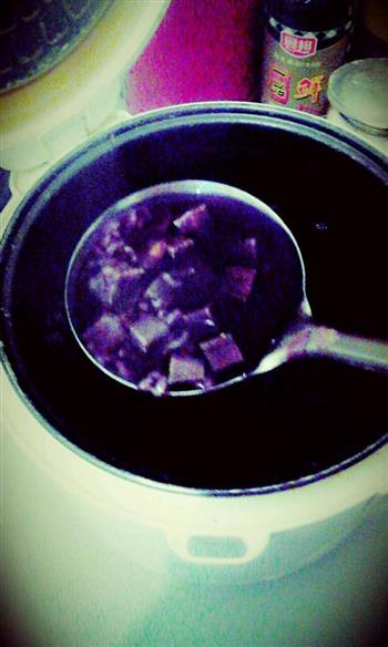 巧用剩米饭-紫薯粥的做法步骤4