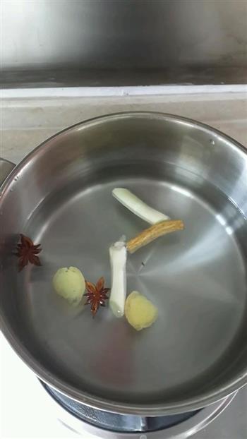 冬瓜排骨汤的做法图解3