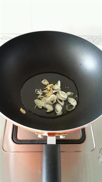 茄汁豌豆下饭菜的做法步骤3