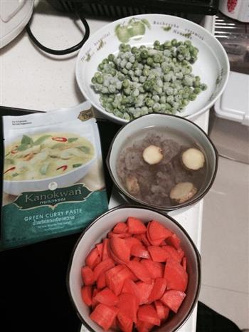 绿咖喱炒虾仁甜豆的做法步骤1