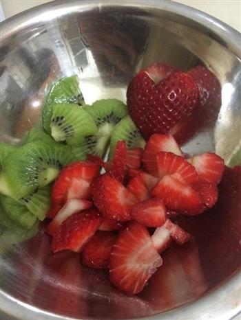 绚彩水果果冻的做法步骤1