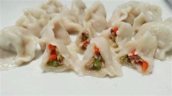 美味芹菜饺子或芹菜香菇红萝卜饺子的做法步骤6