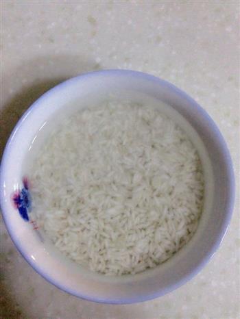 大米饼的做法步骤1