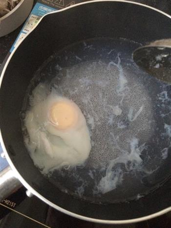 水煮荷包蛋的做法步骤7