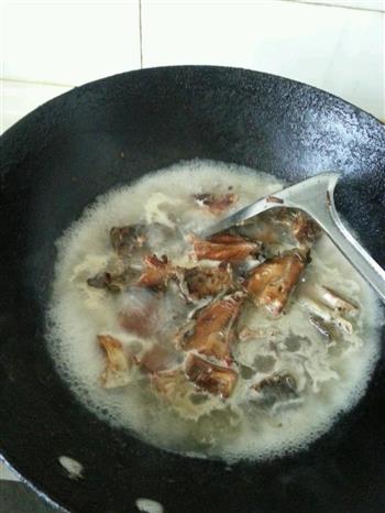 浓郁江西风味的鱼香茄子煲-熏腊鱼是特色的做法图解6