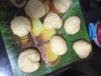 红豆沙面包卷的做法步骤5