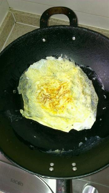 凉拌黄瓜粉丝鸡蛋饼的做法步骤2