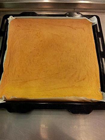芒果蛋糕卷的做法步骤5
