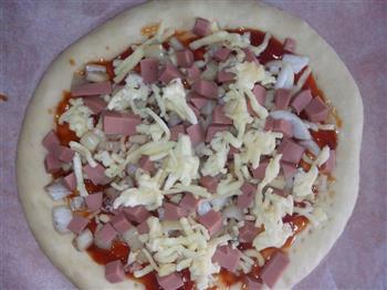 火腿香菇鸡肉披萨的做法步骤17
