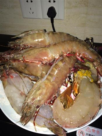 蒜蓉芝士焗大虾或龙虾的做法步骤4