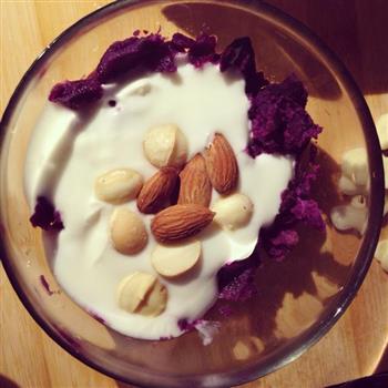 坚果紫薯酸奶泥的做法图解1
