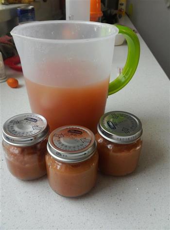 婴儿辅食-豆浆机胡萝卜苹果泥的做法步骤2