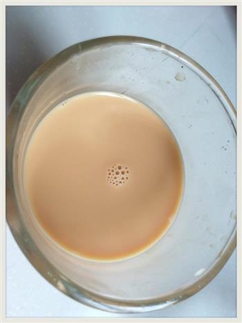 不含添加剂的自制奶茶的做法步骤3