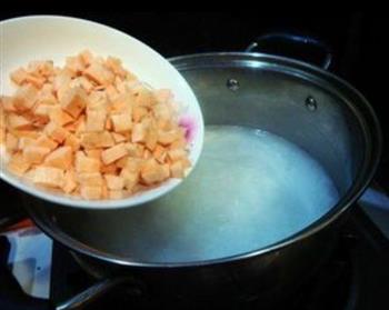 芝麻红薯粥的做法步骤1