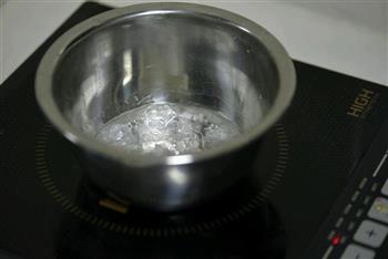 奶油焦糖酱的做法步骤2