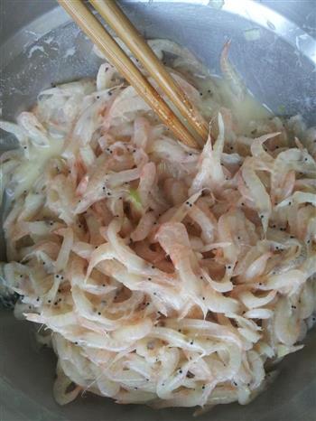 香酥小虾米的做法图解3