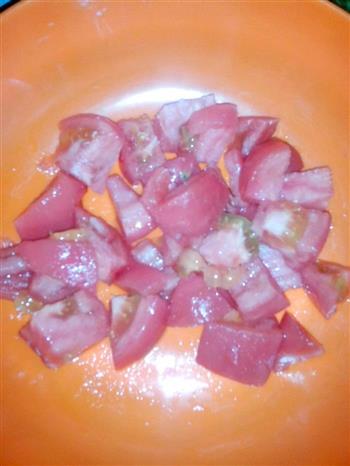 西红柿黄瓜炒土豆片的做法图解3