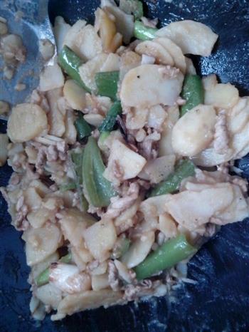 土豆青椒炒肉丝的做法步骤5