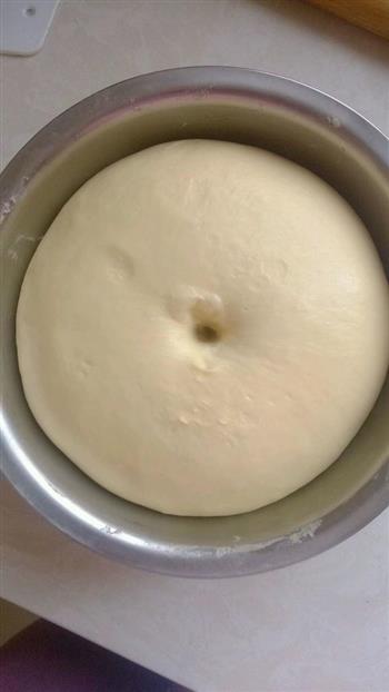 鲜奶油辫子面包的做法步骤1