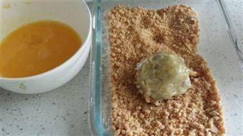 大虾两吃-黄金芝士虾球和油爆虾头的做法步骤6