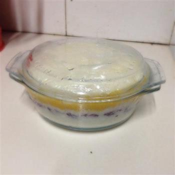 宝宝食谱彩色芝香糯米糕的做法步骤2