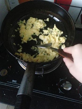 青椒火腿蛋炒饭的做法步骤2