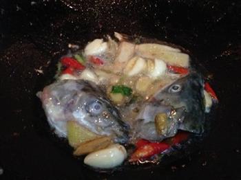 家常酸菜鱼的做法图解4