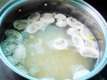 蘑菇玉米瘦身汤的做法图解6