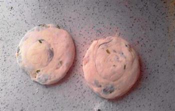 黑芝麻香菇葱油饼的做法步骤16