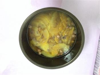 木瓜排骨花生汤的做法步骤2