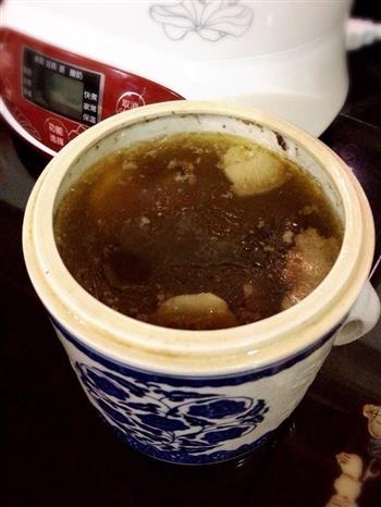 鱼胶花菇淮山炖鸡汤的做法步骤1