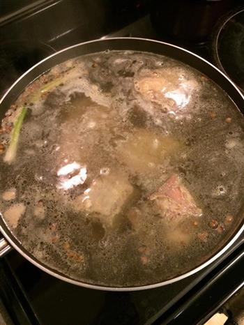 清炖牛排骨汤的做法步骤3