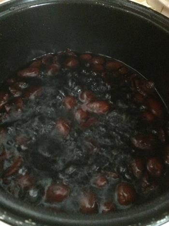 红枣核桃黑米粥的做法步骤4