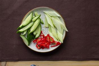 基围虾蔬菜沙拉的做法图解3