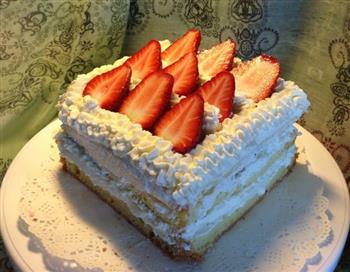草莓奶油蛋糕的做法步骤5