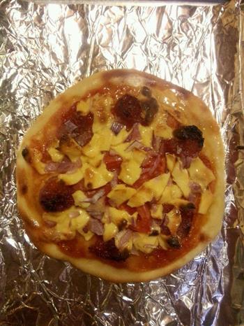 培根香肠披萨的做法步骤10