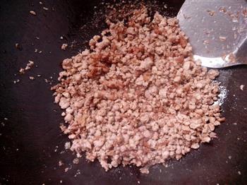 绿豆芽炒肉末的做法步骤3