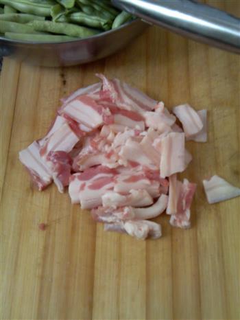 豆角炖肉的做法步骤2